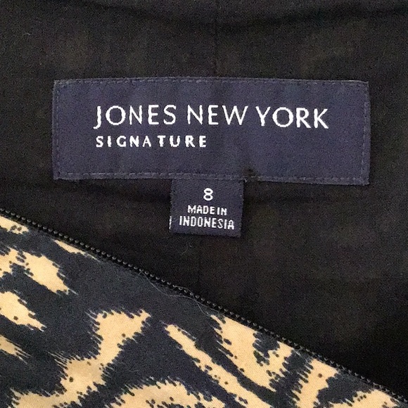 Jones New York Signature Black and Caramel Skirt - Picture 7 of 8